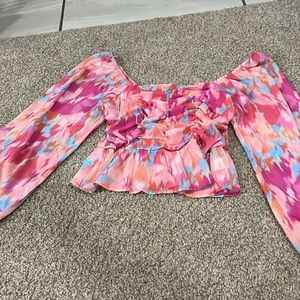 Puff Sleeve cropped peplum blouse